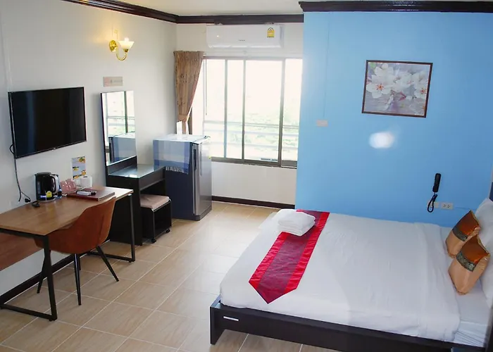 Aparthotel Witchuwan Apartel 3*