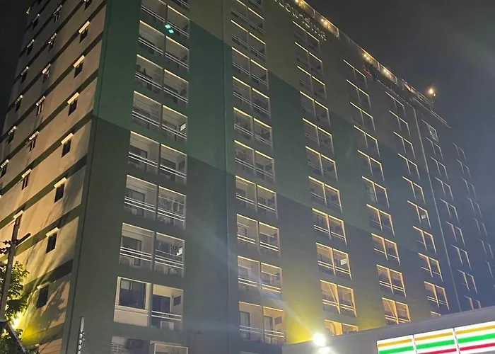 Witchuwan Apartel 3*