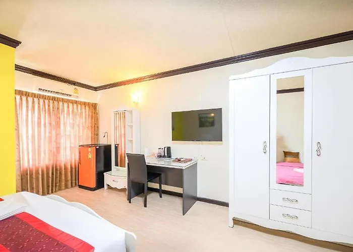 Witchuwan Apartel Bangkok