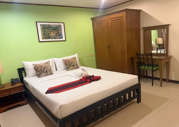 Aparthotel Witchuwan Apartel 3*